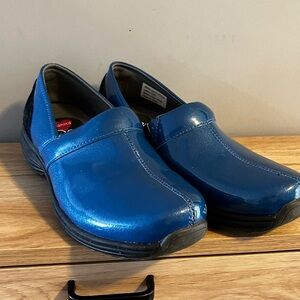 Sanita Original Shiny Blue Women’s Professional Clogs EU 40 US 9 EUC